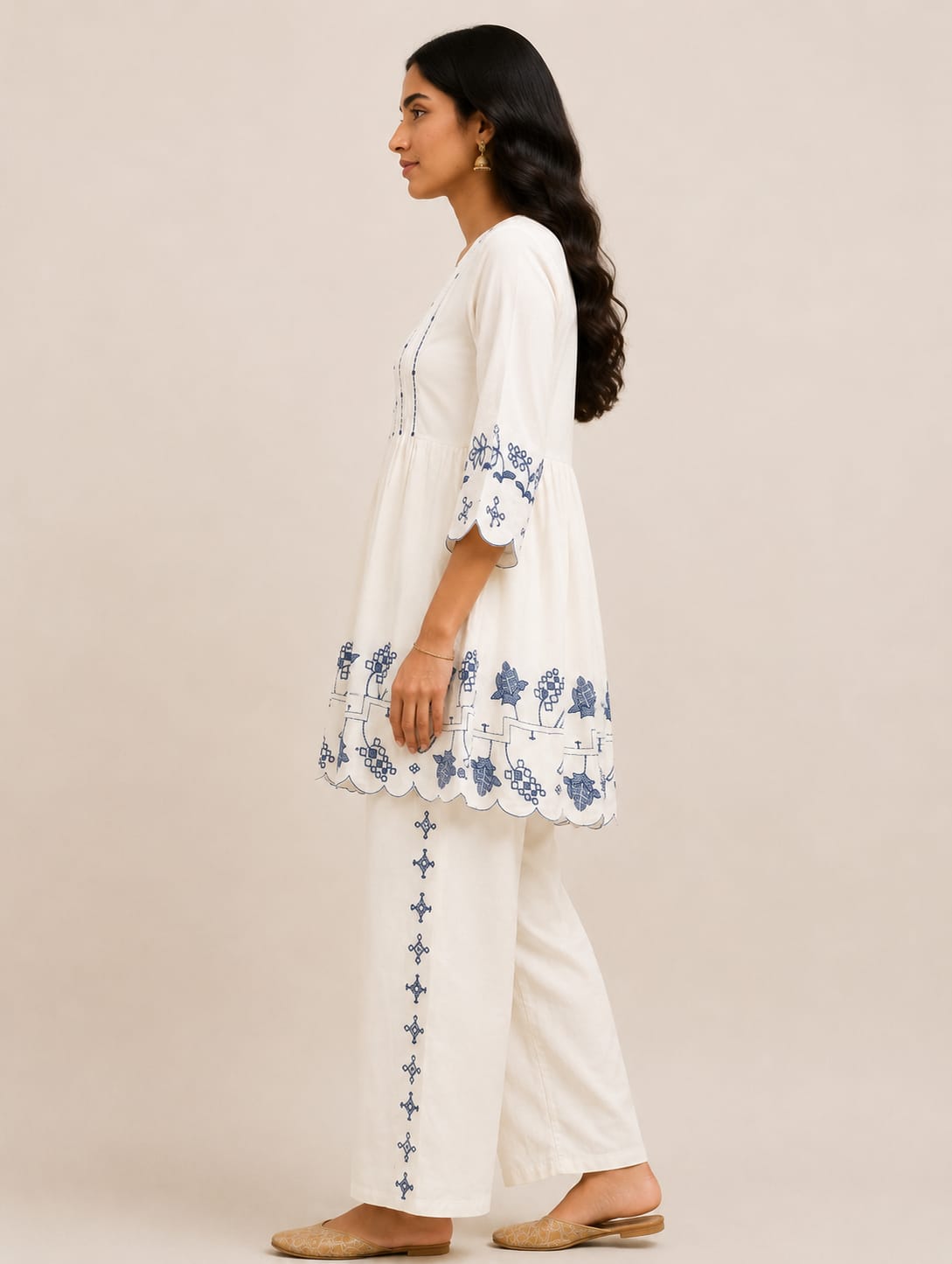 VEMES - Women's White Floral Printed Cotton Co-Ord Set